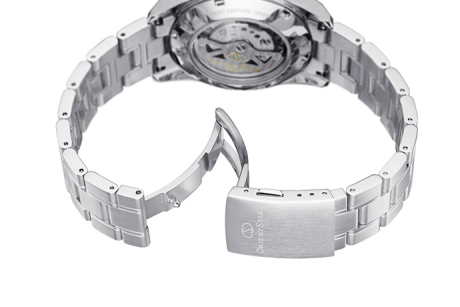 RE-AU0006S00B_2 RE-AU0006S00B_2