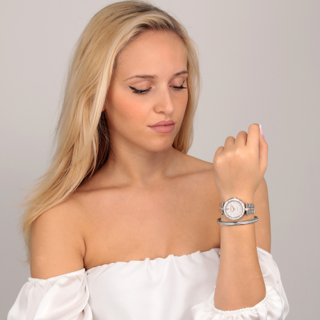 R2453145507_4 R2453145507_4