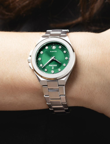 F20700_4_3 F20700_4_3